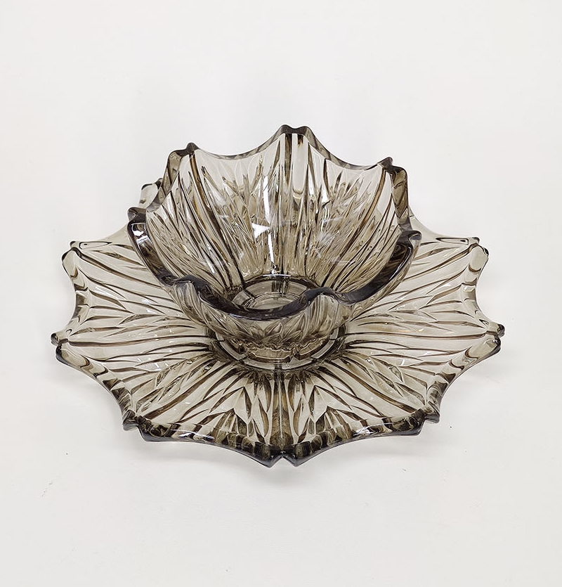 پیش دست و پیاله الیزه شامپاینی